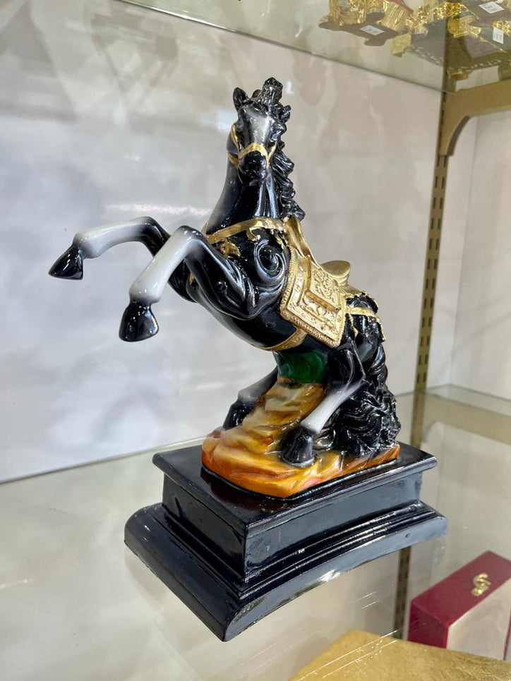 Standing Horse Black