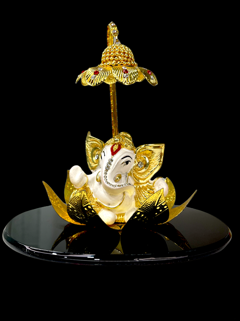 Sri Ganesh Ji Sitting on Lotus with Chattar Gold Plated Gift