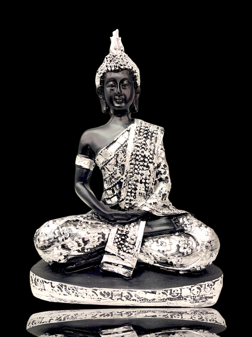 Gold/Silver Buddha meditating